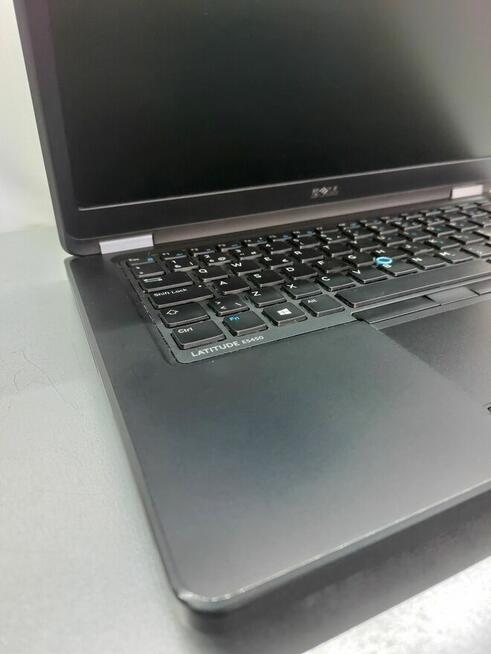 Laptop DELL Latitude i5 5 gen 2.3 GHz|8 GB DDR3L RAM|256 SSD