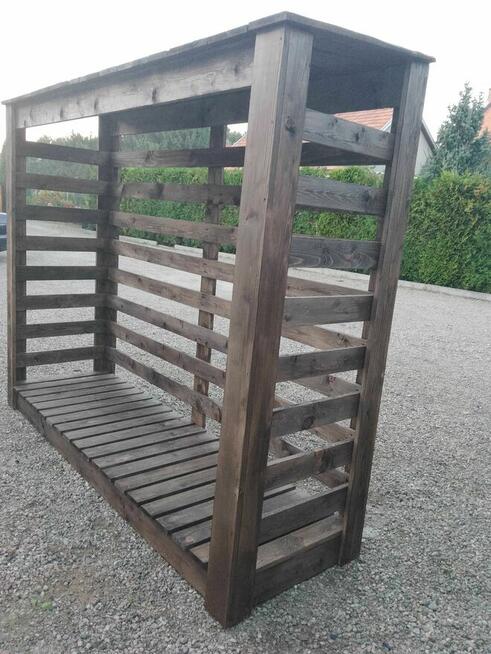 Drewutnia duża pokryta gontem 300 x 90 x 180 cm 4,8 m3