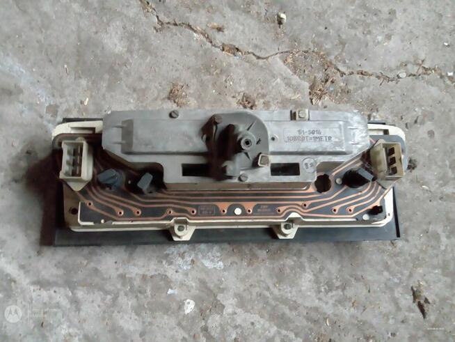 Sprzedam niekompletny licznik do fiata 125p