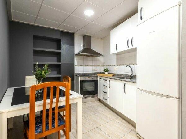 HISZPANIA - COSTA BLANCA - KAMIENICA Z GARAŻEM -