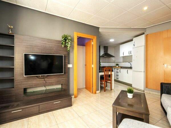 HISZPANIA - COSTA BLANCA - KAMIENICA Z GARAŻEM -