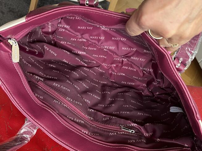 Torebka z kolekcji MARY KAY