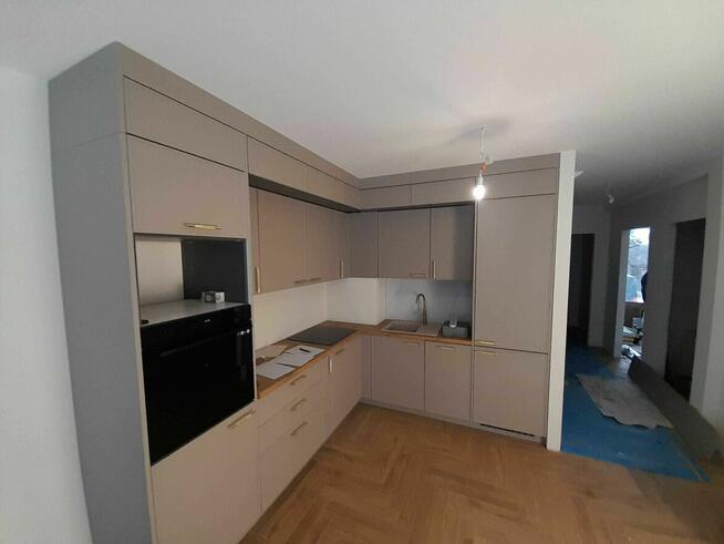 Montaż mebli kuchennych\\AGD