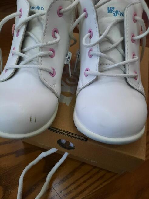 Buty dla dziewczynki