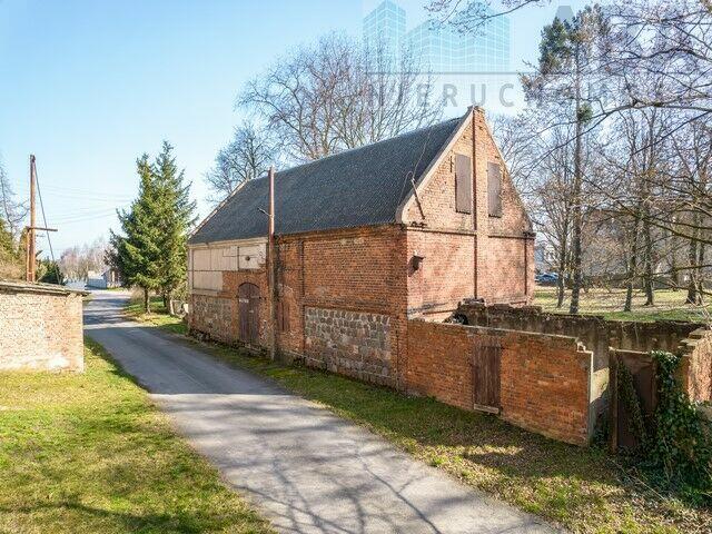 Nieruchomość inwestycyjna w miejscowości Dobra