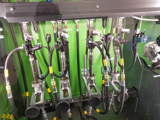 Dci 700 tester wtryskiwaczy Bosch 0683725001