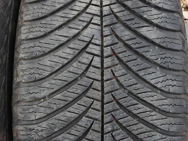 OPONY WIELOSEZONOWE GOODYEAR VECTOR 4SEASONS GEN-2 225/45R17