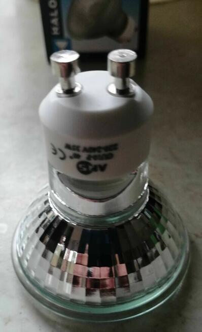 Żarówka halogenowa GU10