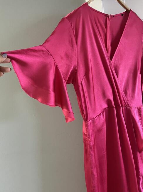 Zwiewna różowa sukienka roz. 38-40