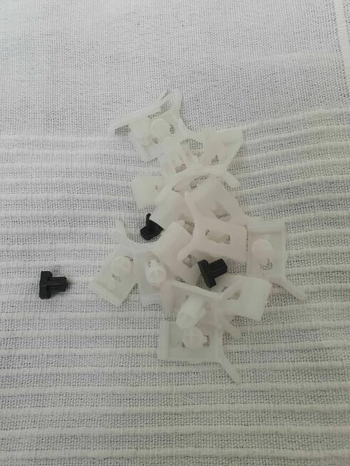 Rover 75 MG ZT spinka spinki listwy progowej CHROM NOWE !