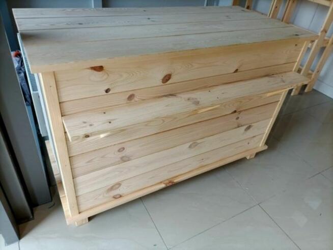 Meble sklepowe: regały, lady, wyspy drewniane