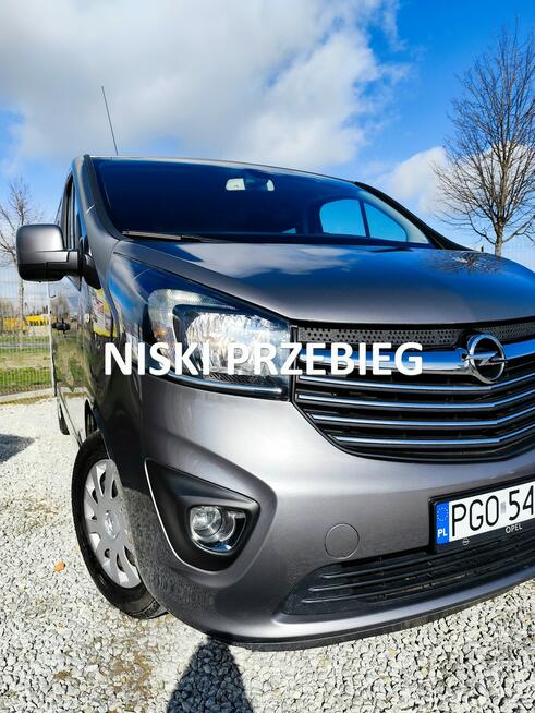 Opel Vivaro 1.6DCI 8osobowy