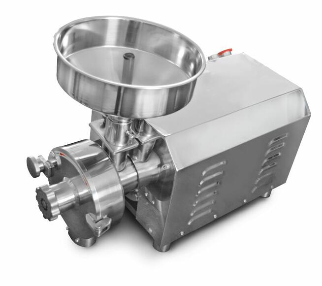 MŁYNEK Trący do Zbóż, Mielenie