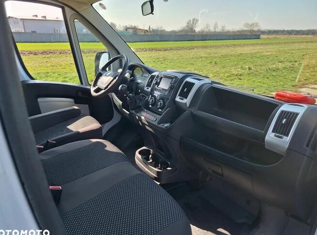 Fiat Ducato Dubelkabina skrzynia paka 7osobowy doka