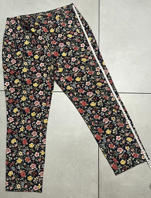 Kwieciste spodnie Orsay roz. 38