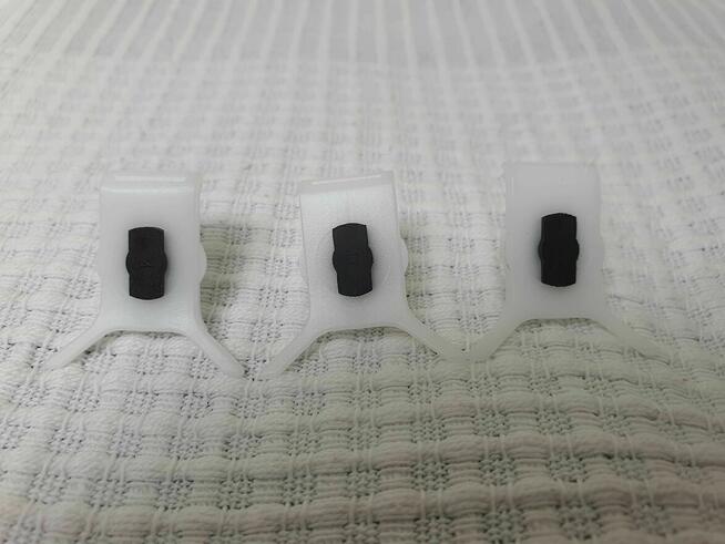 Rover 75 MG ZT spinka spinki listwy progowej CHROM NOWE !