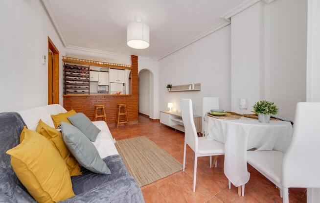 HISZPANIA-APARTAMENT 200 m od PLAŻY