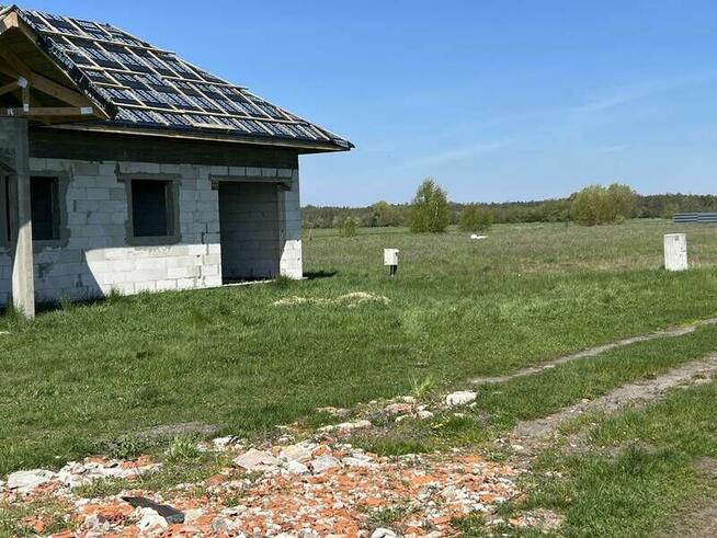 Działki budowlane (wiejskie tereny)