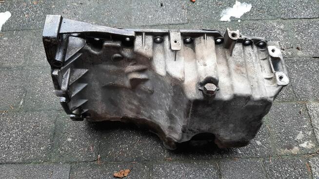 MISKA OLEJOWA VW AUDI 2.0TDI 170KM CAH CAG CBB CBA CBD CEG