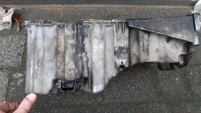 MISKA OLEJOWA VW AUDI 2.0TDI 170KM CAH CAG CBB CBA CBD CEG