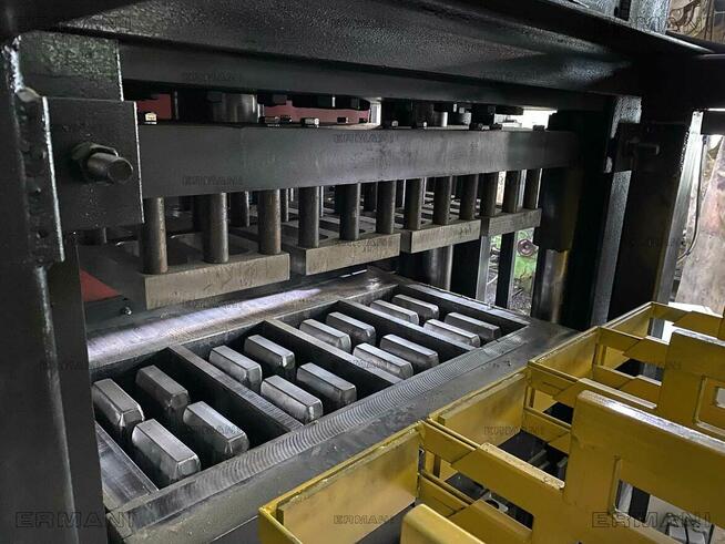 Prasa hiper-500AT do produkcji cegieł, bloczków, kostki bruk