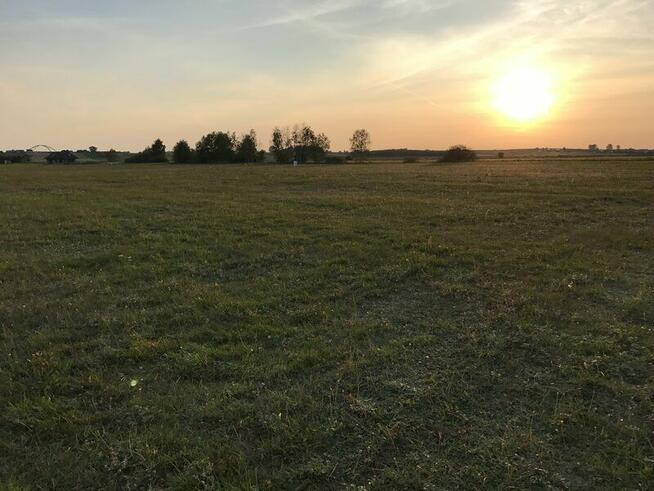 Działki budowlane (wiejskie tereny)