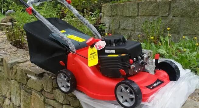 Kosiarka spalinowa LEKKA dla seniorów