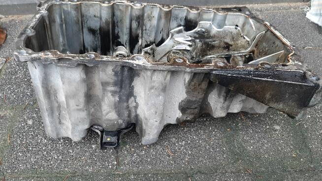 MISKA OLEJOWA VW AUDI 2.0TDI 170KM CAH CAG CBB CBA CBD CEG