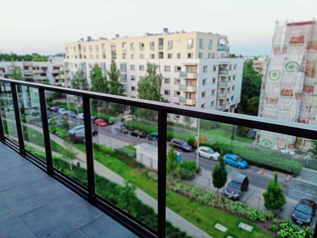 Mycie Zabudowy Balkonowej i Okien