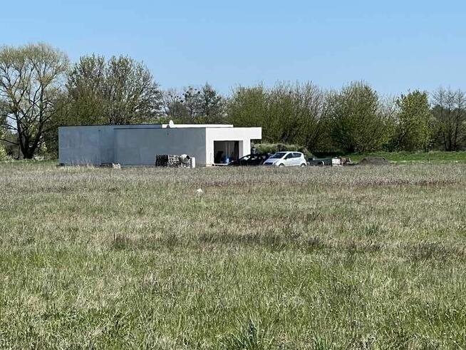 Działki budowlane (wiejskie tereny)