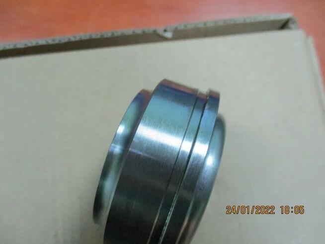 Łożyska przednie i tylne wałka rozrządu silnika SW 680