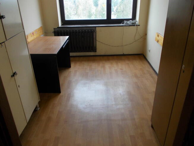 PKS S.A. w Kłodzku wynajmie pomieszczenie biurowe 10,26 m2