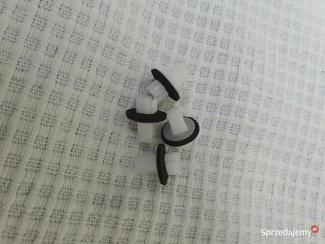 NOWE SPINKI TYLNEJ LAMPY KOMBI ROVER 75 MG ZT XFR000021 !!!