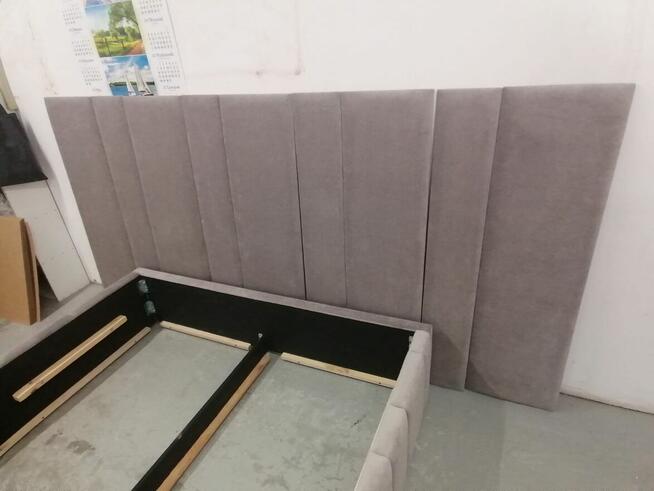 Łóżko sypialniane z pojemnikiem