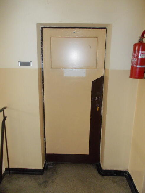 PKS S.A. w Kłodzku wynajmie pomieszczenie biurowe 18,8 m2