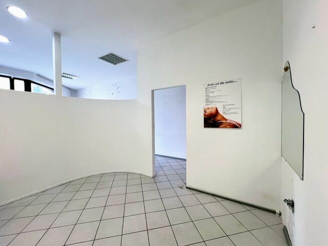 Lokal z dostępem do wody 58 m2 Pobitno