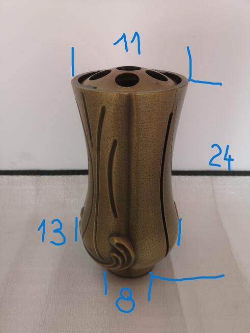 Sprzedam wazon nagrobny na kwiaty