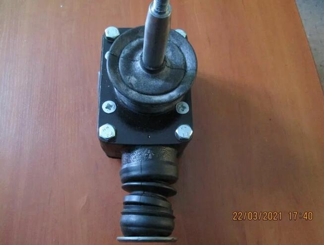 Mechanizm zmiany biegów - skrzynka Autosan H9