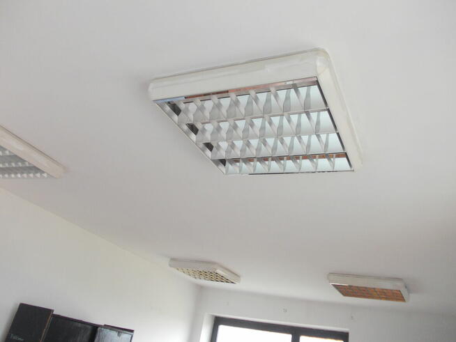 PKS S.A. w Kłodzku wynajmie pomieszczenie biurowe 18,8 m2