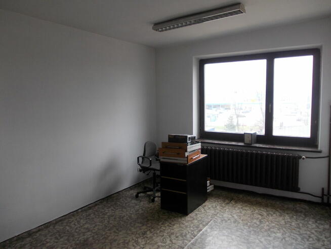 PKS S.A. w Kłodzku wynajmie pomieszczenie biurowe 21,56 m2