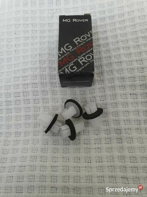 NOWE SPINKI TYLNEJ LAMPY KOMBI ROVER 75 MG ZT XFR000021 !!!