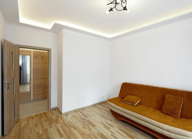 Sprzedam mieszkanie 51 m2. Kraków, os. Hutnicze. Parter.