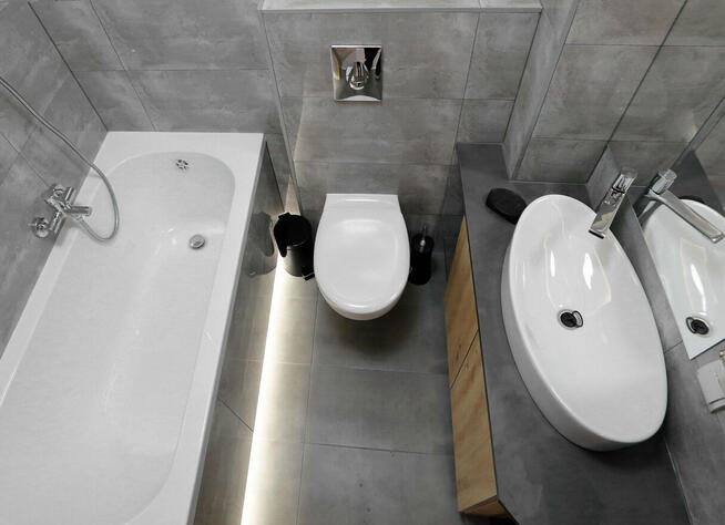 Sprzedam mieszkanie 51 m2. Kraków, os. Hutnicze. Parter.