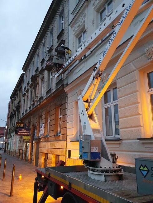 Podnośnik koszowy Wynajem Zwyżka 20m