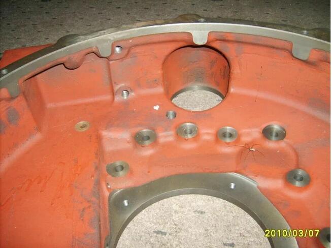 obudowa koła zamachowego wąska SW 680 turbo do Ł 34