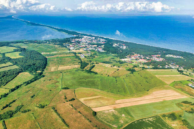 Działki pod studium około 1000 metrów od plaży