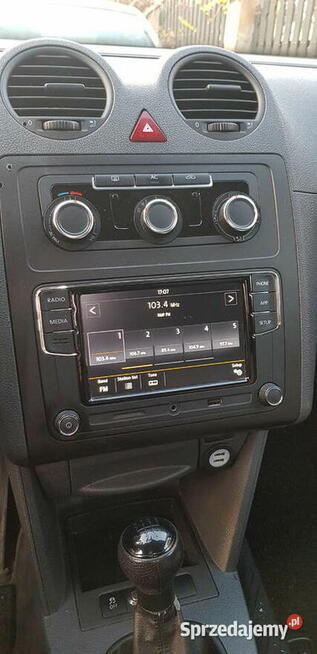 Volkswagen Caddy 1.6 TDI rok 2012