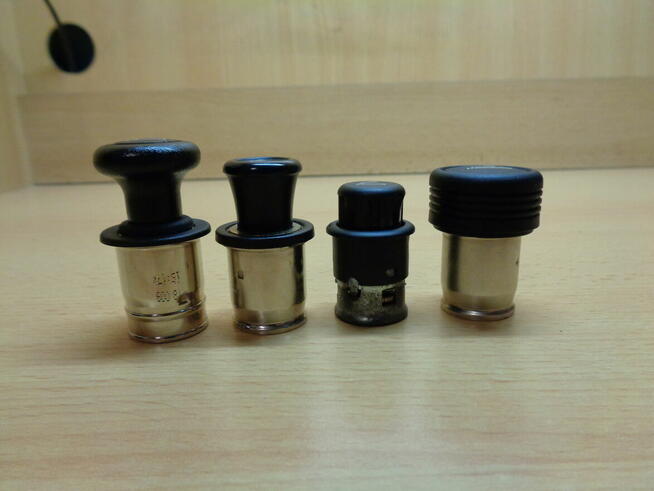 Zapalniczka samochodowa Toyota Audi Fiat inne