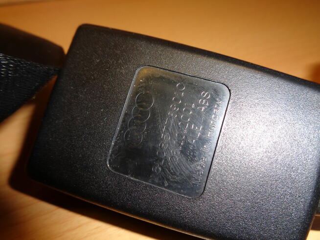 Mocowanie pasow bezpieczeństwa tył Audi A3