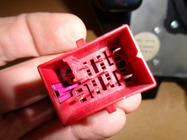 Subwoofer Audi A3 8L 2001